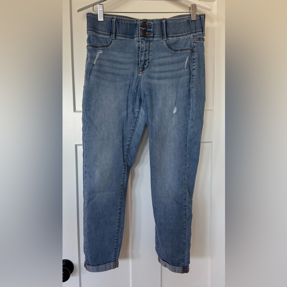 Apt. 9 Light Blue Capri Jeans 1